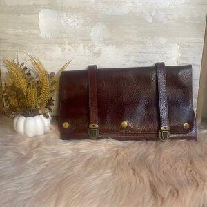 Red Envelope Leather Excursion Roll Case for Toiletries. NWOT